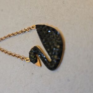 Knockoff black swan necklace NOT Swarovski